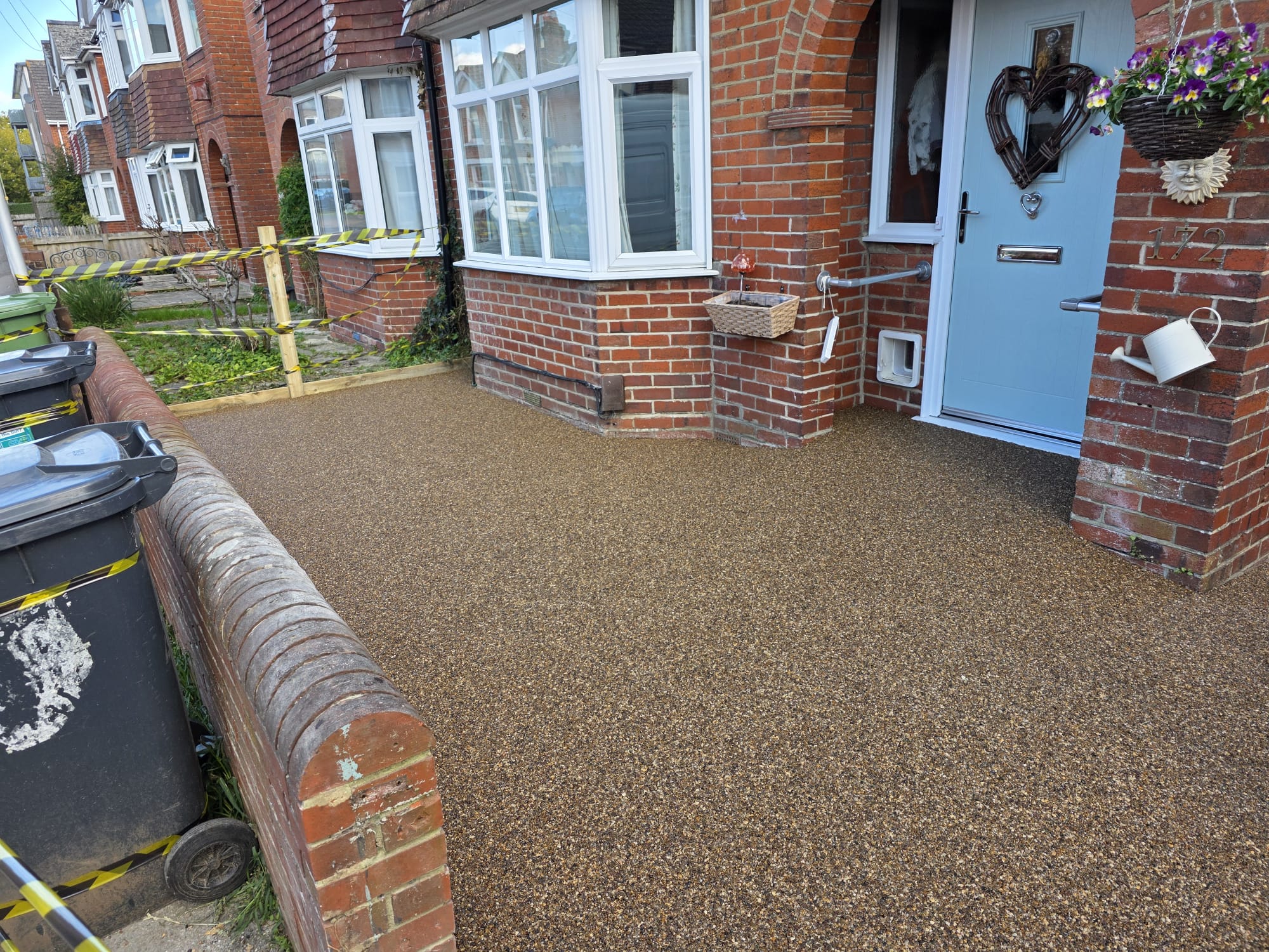 Resin Driveways Romsey - Complete Guide 2025 | Costs, Installation & Benefits
